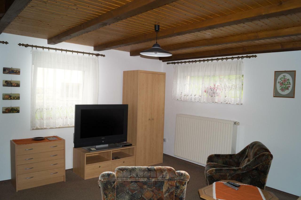 Ferienhaus Fischer Kurort Gohrisch Luaran gambar